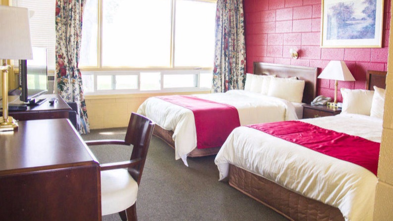 Premium Room With 2 Queen Beds