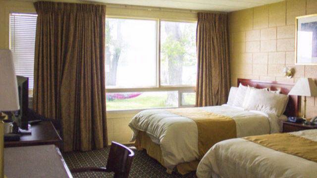 Premium Room With 2 Double Beds
